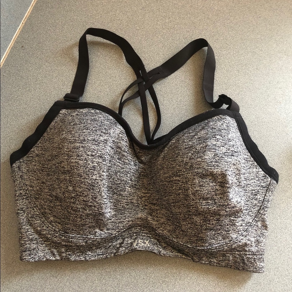 Victoria’s Secret Sports Bra 34dd